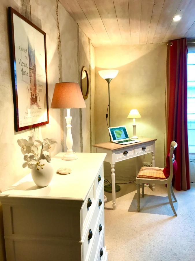 Logis Saint-Flaceau Le Mans Bagian luar foto