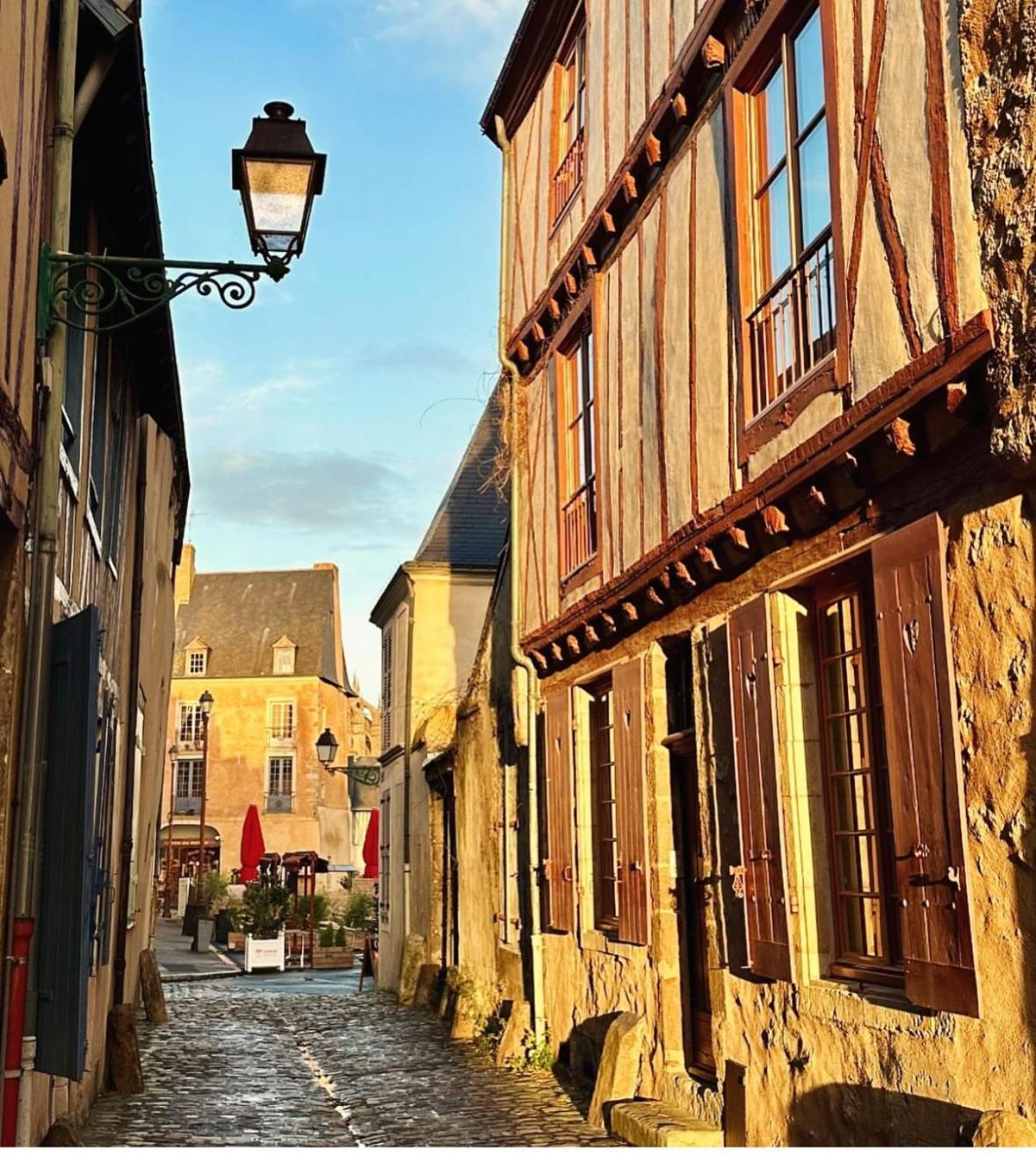 Logis Saint-Flaceau Le Mans Bagian luar foto
