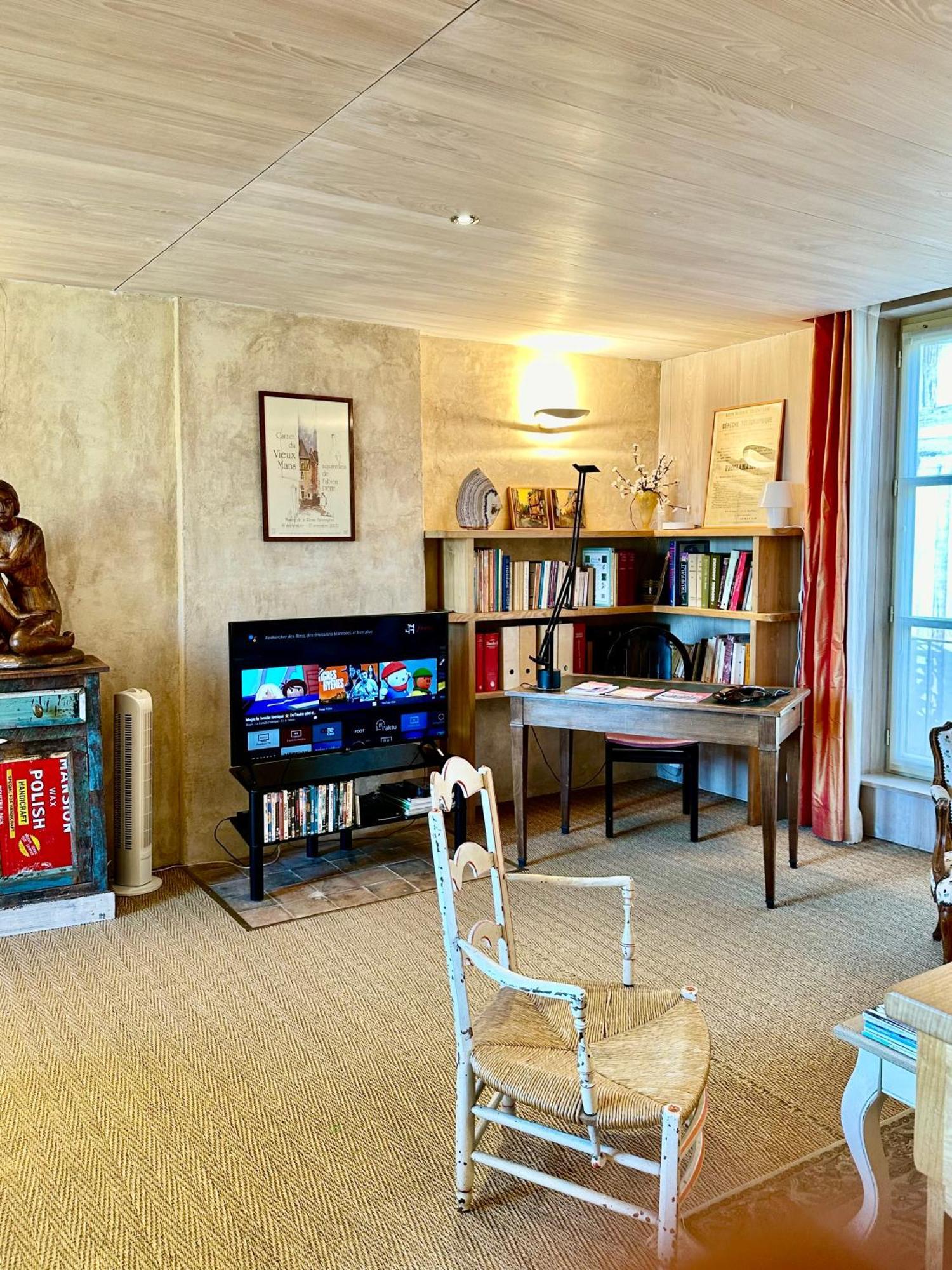 Logis Saint-Flaceau Le Mans Bagian luar foto