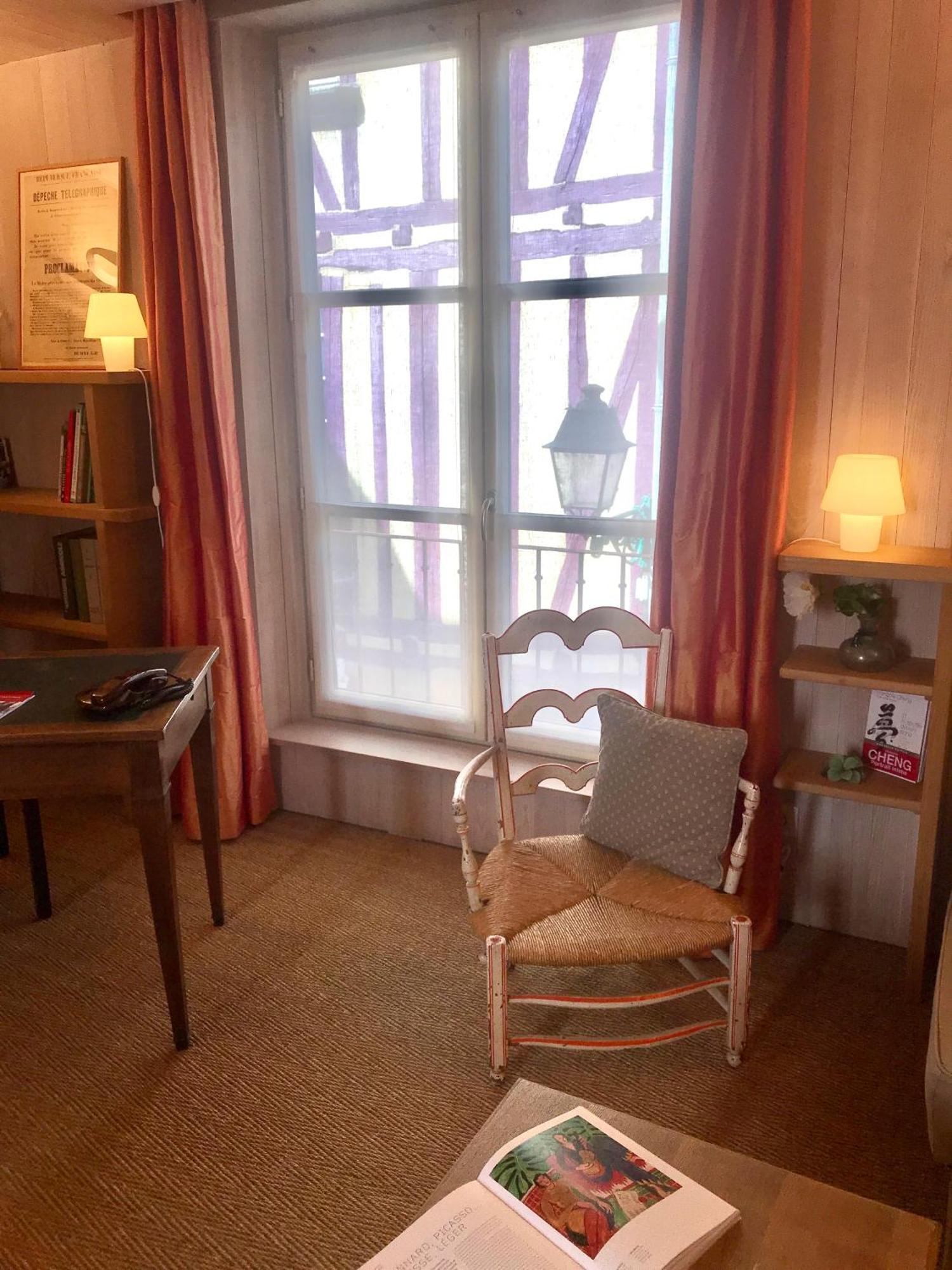 Logis Saint-Flaceau Le Mans Bagian luar foto